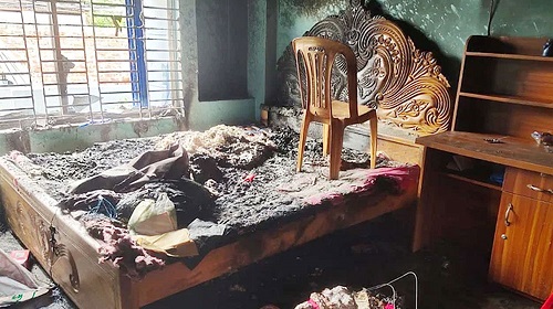 পলাশে গ্যাস সিলিন্ডার বিস্ফোরণ, মা ও ছেলে দগ্ধ