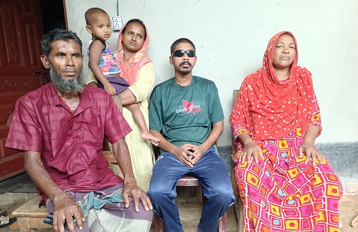 দিনাজপুরে গুলিতে আশরাফুলের ডান চোখ নষ্ট