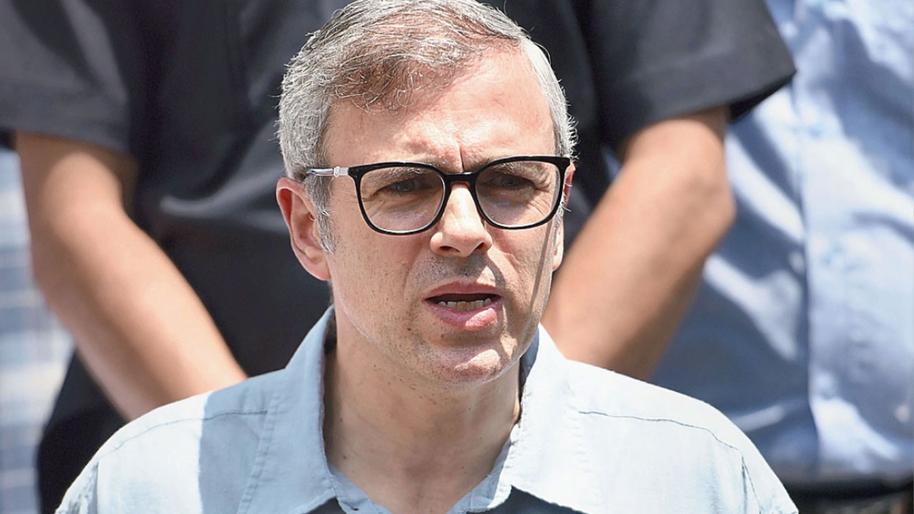 কাশ্মিরে রাষ্ট্রপতির শাসন প্রত্যাহার, নতুন সরকার গঠনের পথ প্রশস্ত