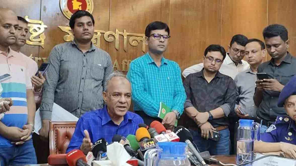 ‘রাজনৈতিক কারণে নয়, শৃঙ্খলা ভঙ্গের জন্যই ২৫২ এসআইকে অব্যাহতি’