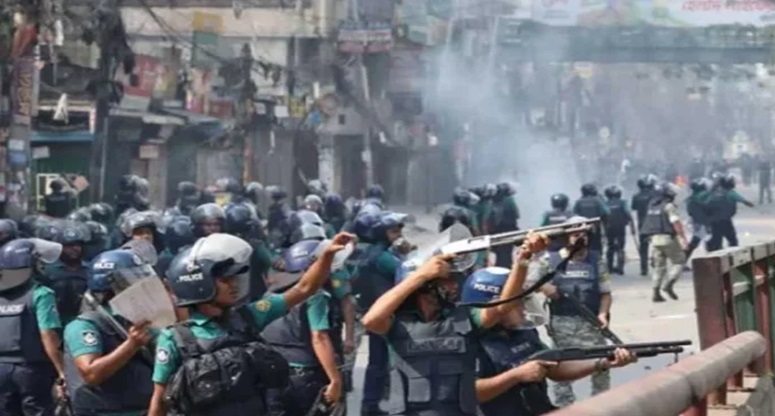 অভ্যুত্থানে নিহত পুলিশের সংখ্যা নিয়ে মিথ্যা তথ্য ছড়ানো হচ্ছে: প্রধান উপদেষ্টার প্রেস উইং