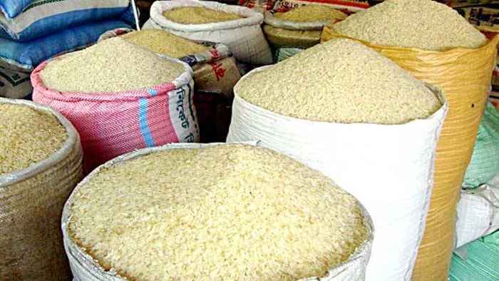 চালের দাম সহনীয় রাখতে আমদানি শুল্ক তুলে নিলো সরকার