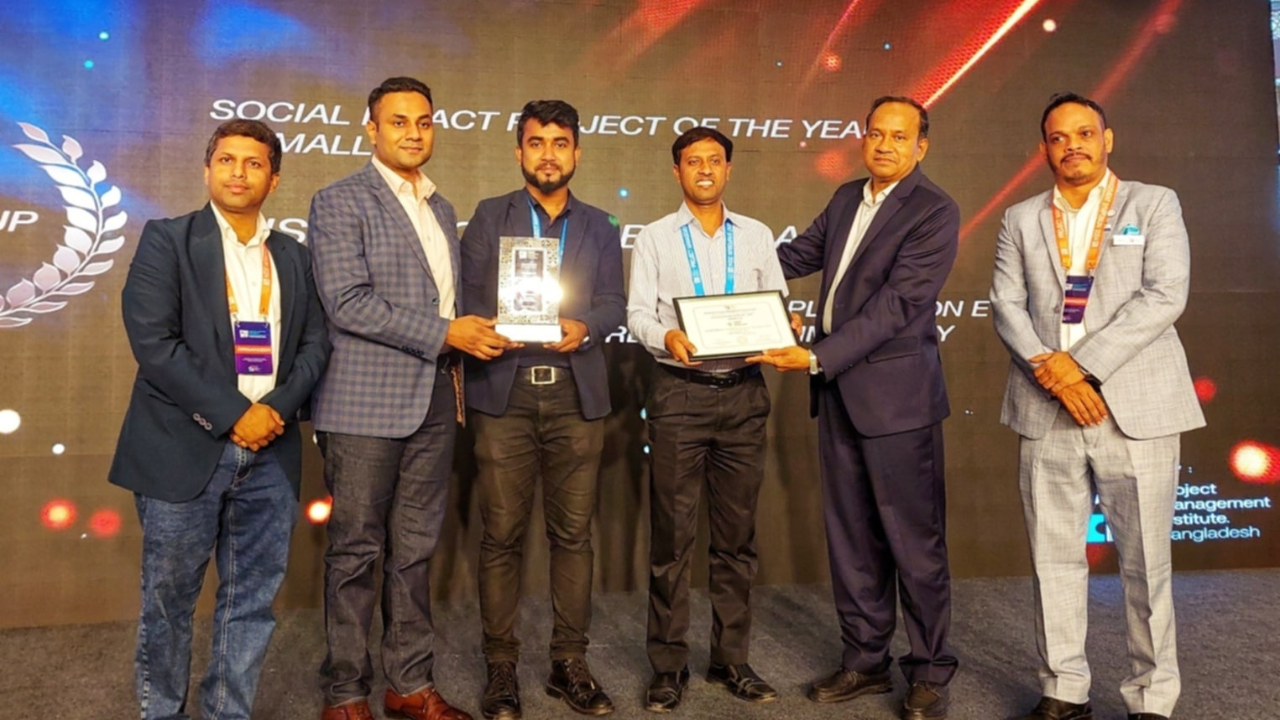 পিএমআই সোশ্যাল ইমপ্যাক্ট অ্যাওয়ার্ড পেল মিশন গ্রিন বাংলাদেশ