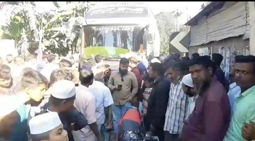 কুড়িগ্রামে বাস চাপায় প্রাণ গেল মোটরসাইকেল চালকের