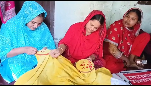 সুইয়ের ফোঁড়ে ভাগ্য বদল নারী  উ‌দ্যোক্তা রা‌জিয়ার