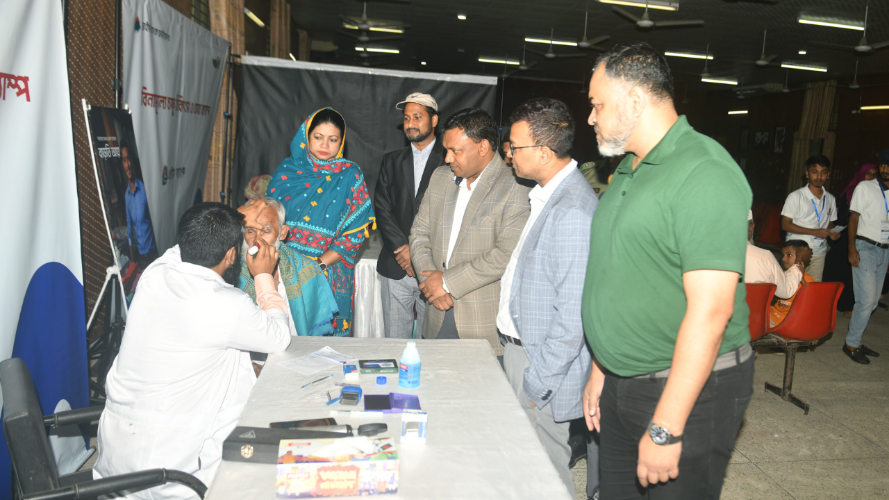 নোবিপ্রবিতে বিনামূল্যে চক্ষু চিকিৎসা ও সেবা ক্যাম্প অনুষ্ঠিত