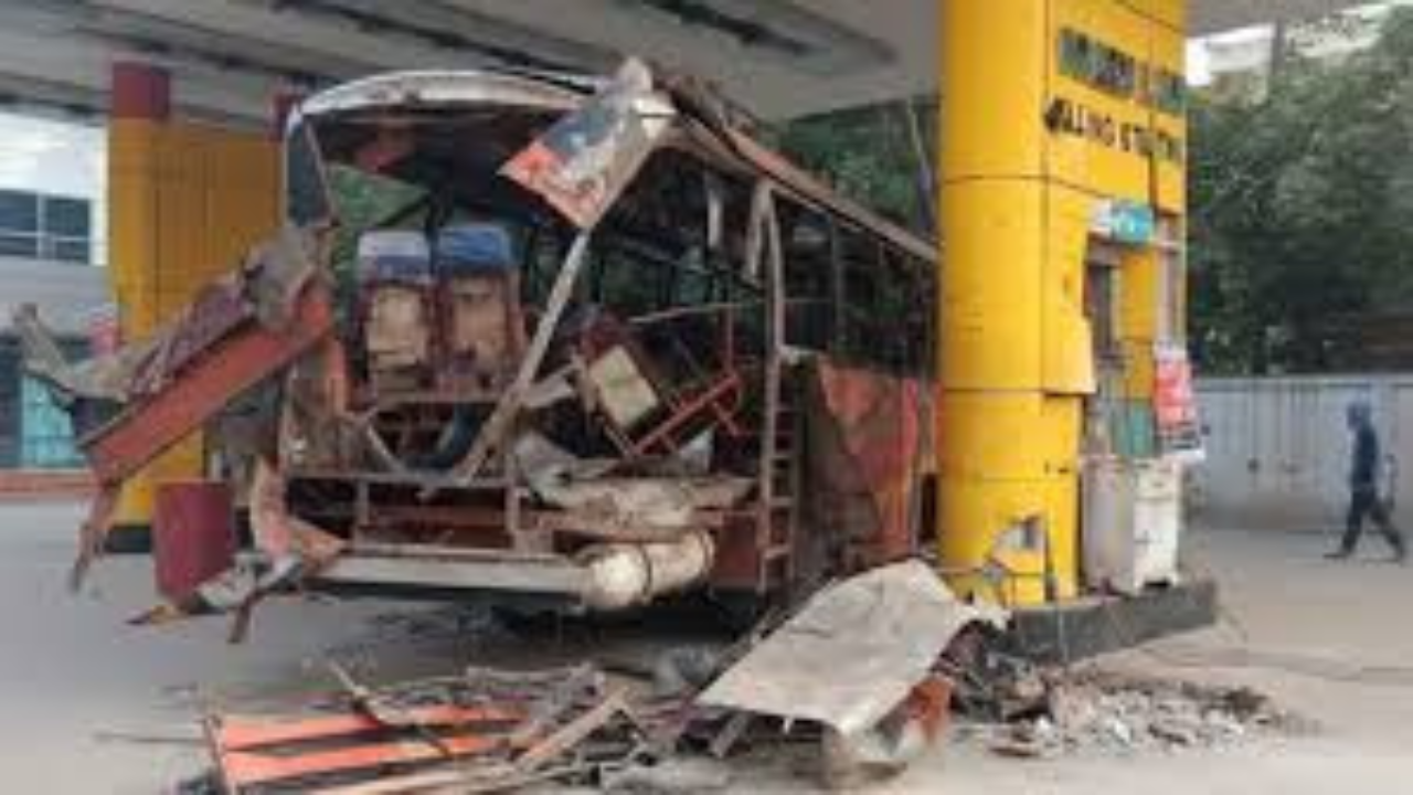 আবারো একই স্টেশনে সিলিন্ডার বিস্ফোরণ, নিহত ১