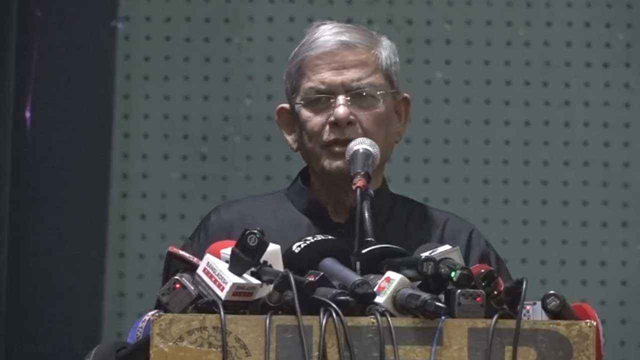 আমাদের প্রতিপক্ষ বানাবেন না, সরকারকে ফখরুল