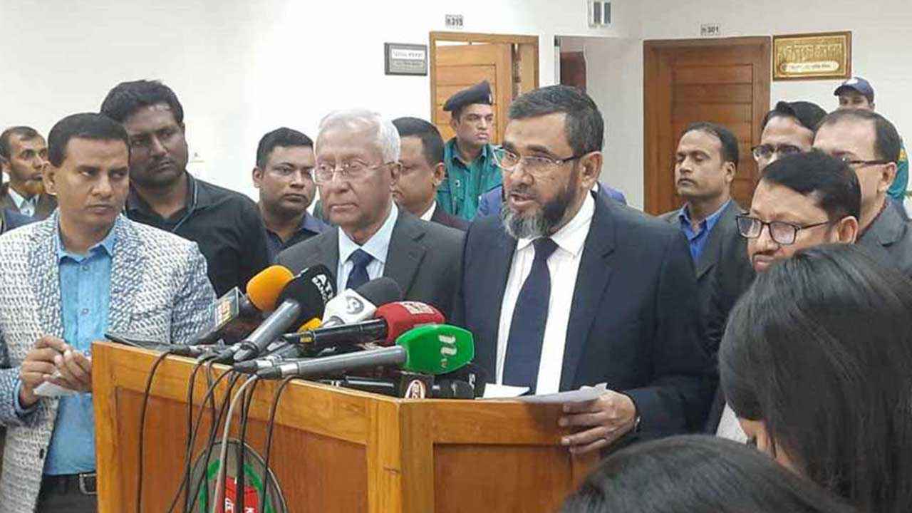 নির্বাচন কমিশনের মূল ফোকাস জাতীয় নির্বাচনে: ইসি সানাউল্লাহ