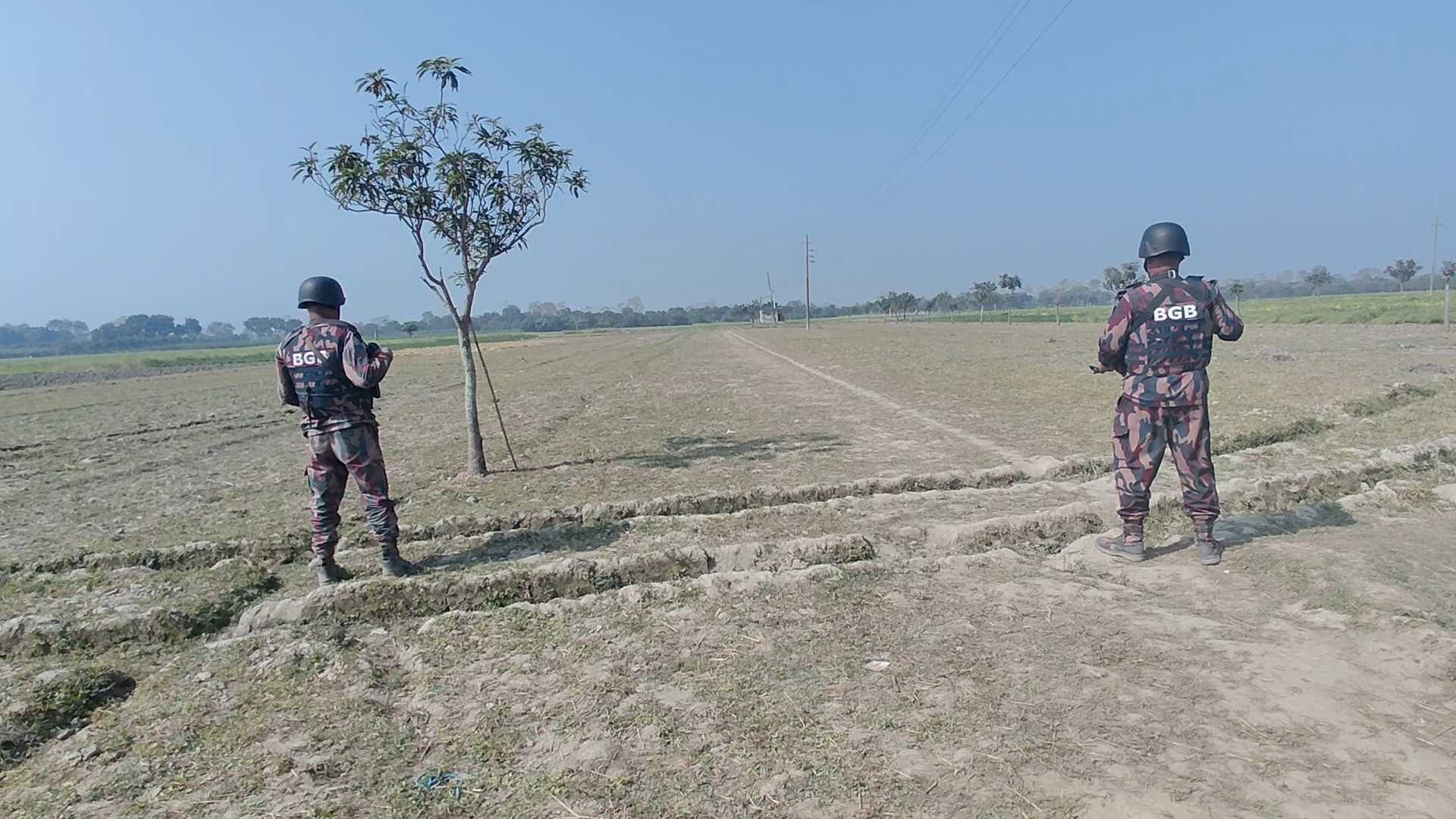 স্বাভাবিক চাঁপাইনবাবগঞ্জ সীমান্ত, সতর্ক অবস্থানে বিজিবি