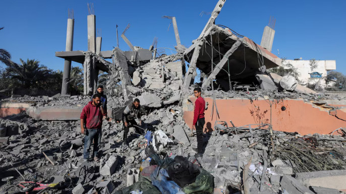 গাজায় ধ্বংসস্তূপের নিচে ১০ হাজার মরদেহ থাকতে পারে