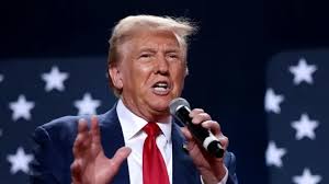 কাল থেকেই কানাডা ও মেক্সিকোর পণ্যে ২৫ শতাংশ শুল্ক বসবে: ট্রাম্প