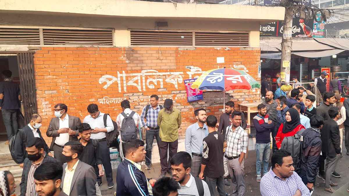 সড়কে আজও চলছে না কাউন্টারভিত্তিক বাস