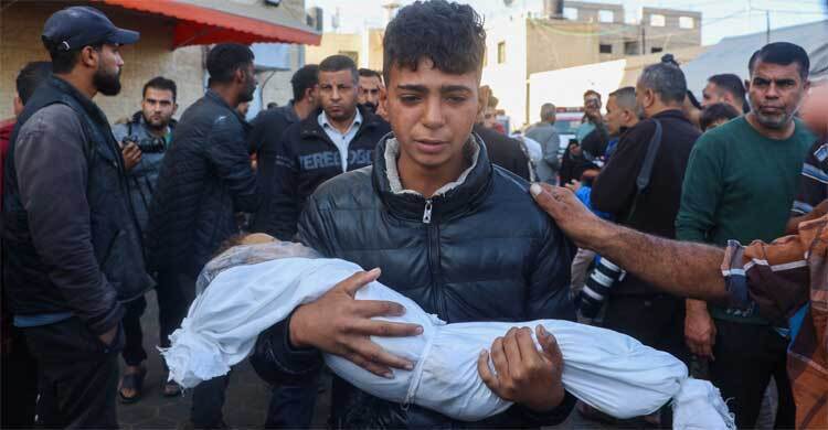 গাজায় ইসরায়েলের হামলা: তিনদিনে নিহত ৬০০ ফিলিস্তিনি