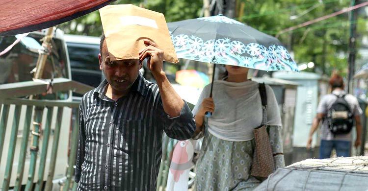 ৭ জেলায় বইছে তাপপ্রবাহ, তাপমাত্রা বাড়তে পারে আরও