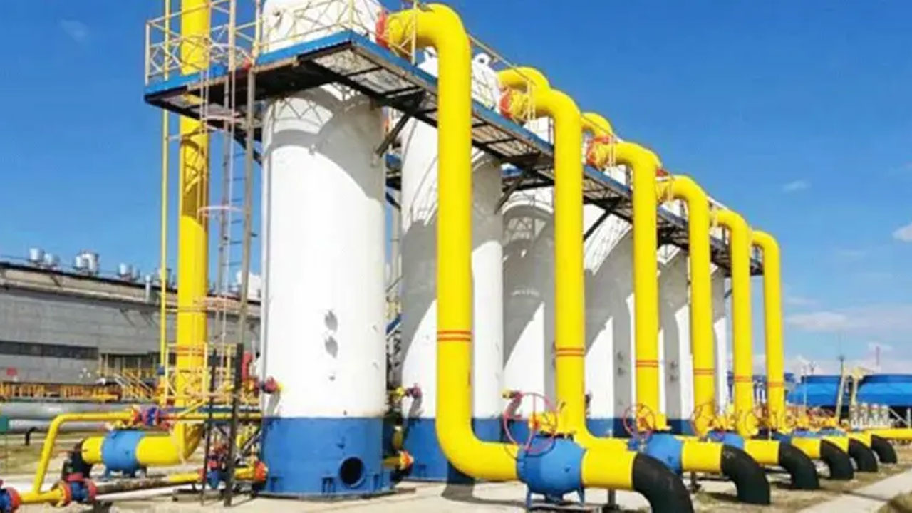 শিল্পে গ্যাসের দাম প্রতি ঘনমিটারে বাড়ল ১০ টাকা