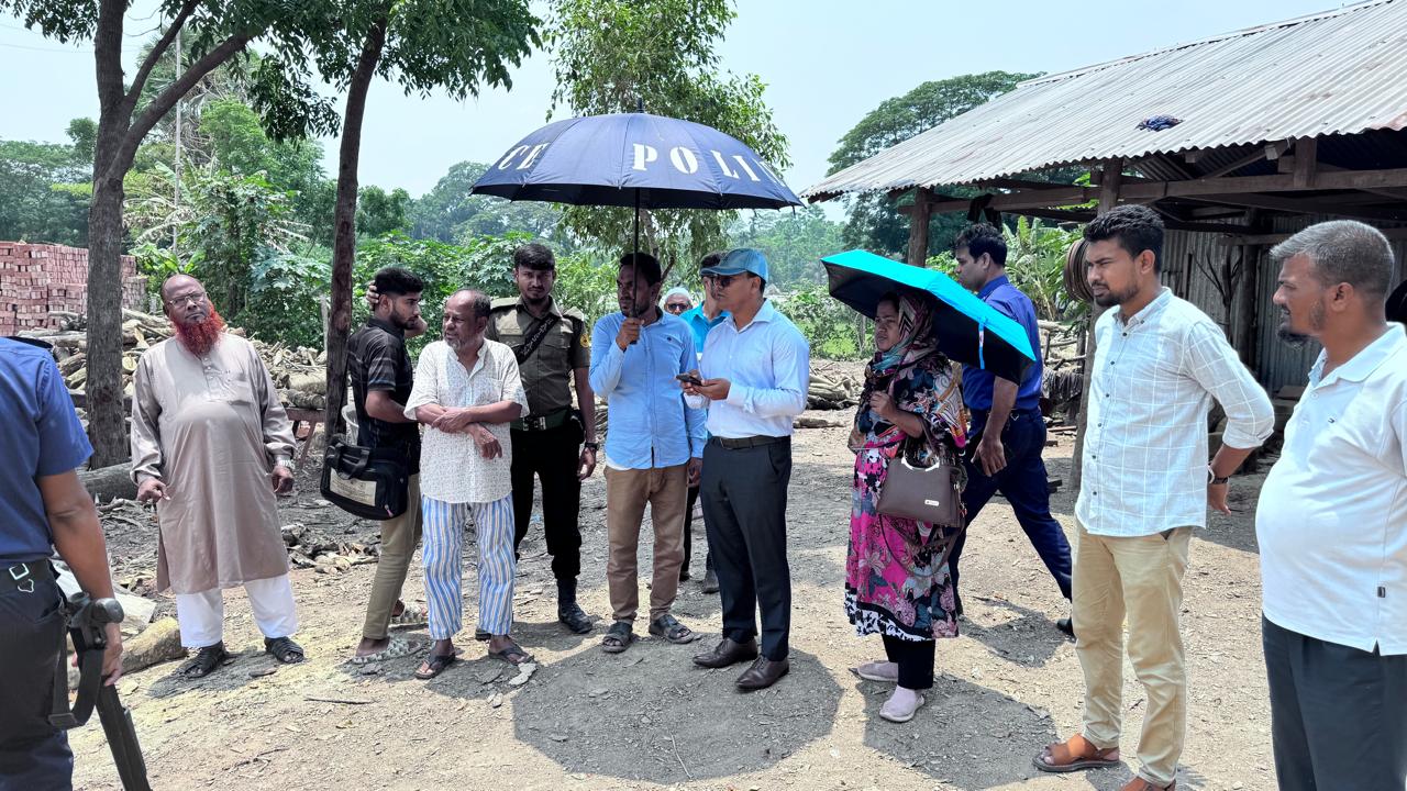 নলছিটি উপ‌জেলায় অভিযান, দুই লাখ টাকা জ‌রিমানা