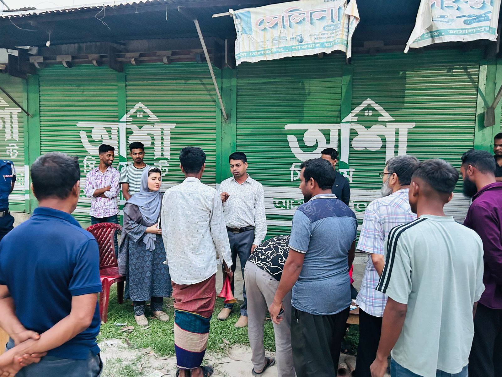 জামালপুরে হাইড্রোলিক হর্ণ ব্যবহারের দায়ে ৫টি গাড়িকে জরিমানা