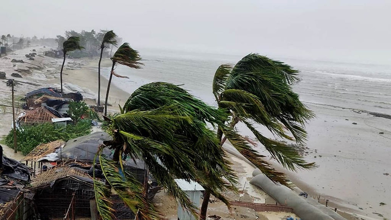 দেশের ১০ অঞ্চলে ঝড়ের আশঙ্কা