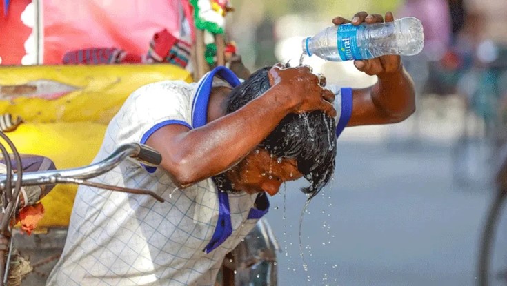 গরম আজও কমবে না, কাল বৃষ্টির পূর্বাভাস