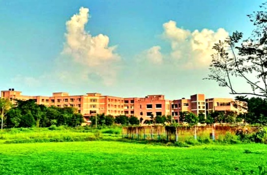 হাবিপ্রবিতে ছুটি শুরু, আসেনি হল বন্ধের নোটিশ