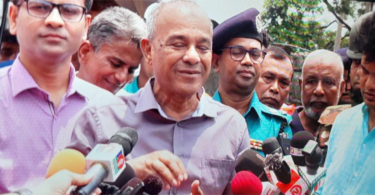 নিরাপত্তা নিয়ে দুশ্চিন্তার কোনো কারণ নেই: স্বরাষ্ট্র উপদেষ্টা