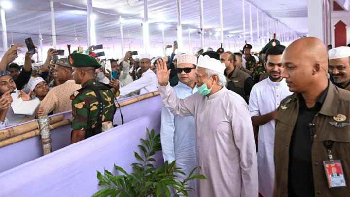 দেশের মঙ্গলের জন্য দোয়া চাইলেন প্রধান উপদেষ্টা