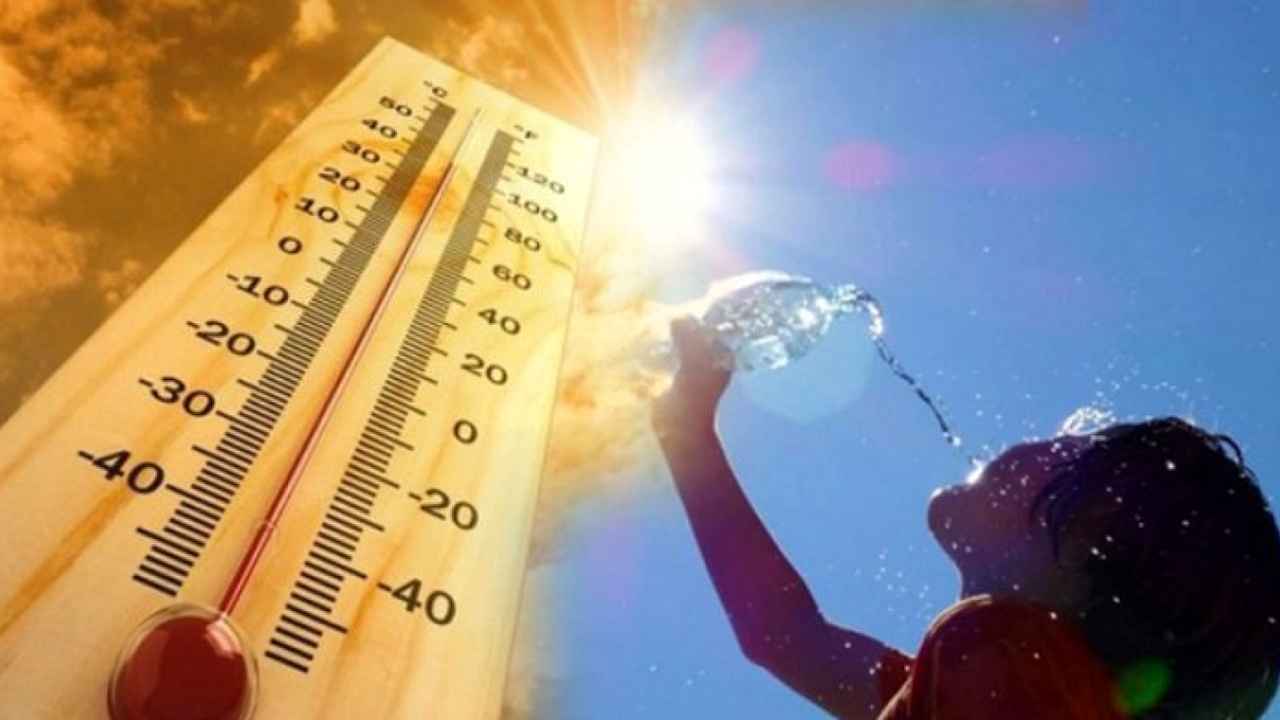 তাপপ্রবাহে পুড়ছে ২৮ জেলা
