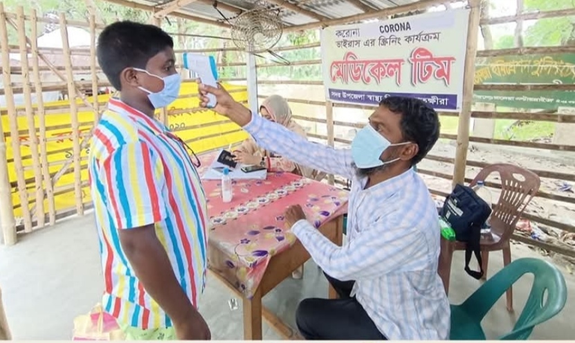 ভোমরা ইমিগ্রেশন চেকপোষ্টে করোনা সতর্কতা জোরদার