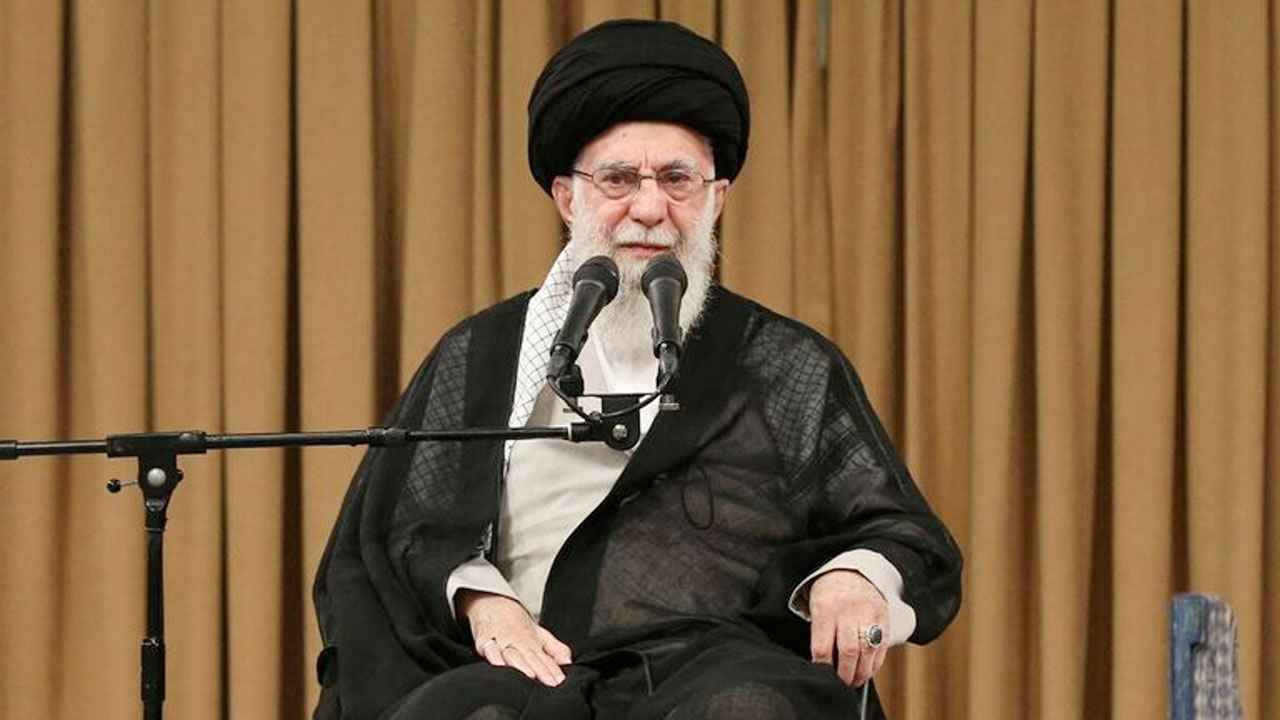 জনগণের ঐক্যই আমাদের বিজয়ী করেছে: যুদ্ধবিরতির পর প্রথম বার্তায় খামেনি