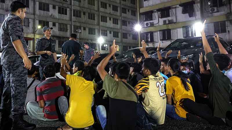 চরমপন্থায় জড়িত অভিযোগে মালয়েশিয়ায় ৩৬ বাংলাদেশি আটক