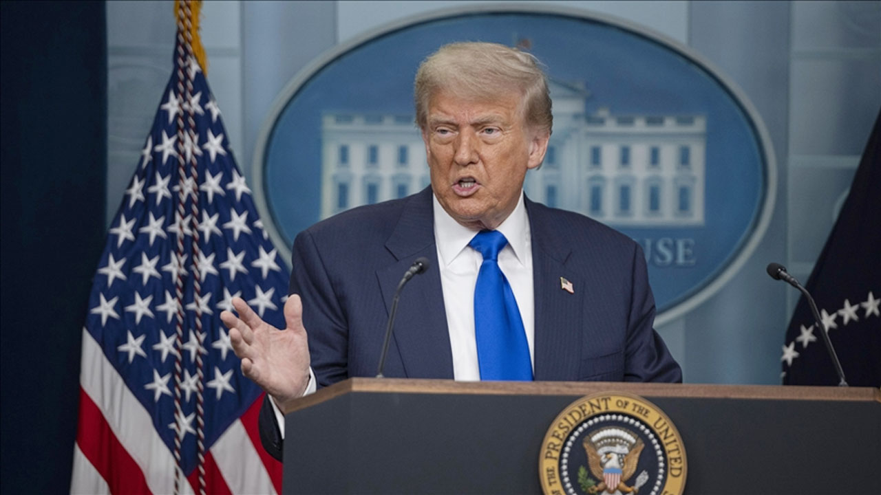 শান্তিপূর্ণ আচরণ করলে ইরানের ওপর থেকে নিষেধাজ্ঞা তুলে নেওয়া হতে পারে