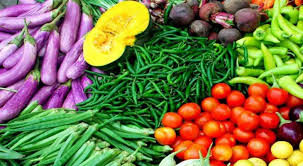 টানা বৃষ্টির পর কাঁচাবাজারে দামে তেজ