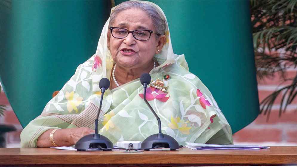 ব্রিটেনে সম্পত্তির মালিকানা ছাড়ছেন হাসিনা-ঘনিষ্ঠরা: গার্ডিয়ান