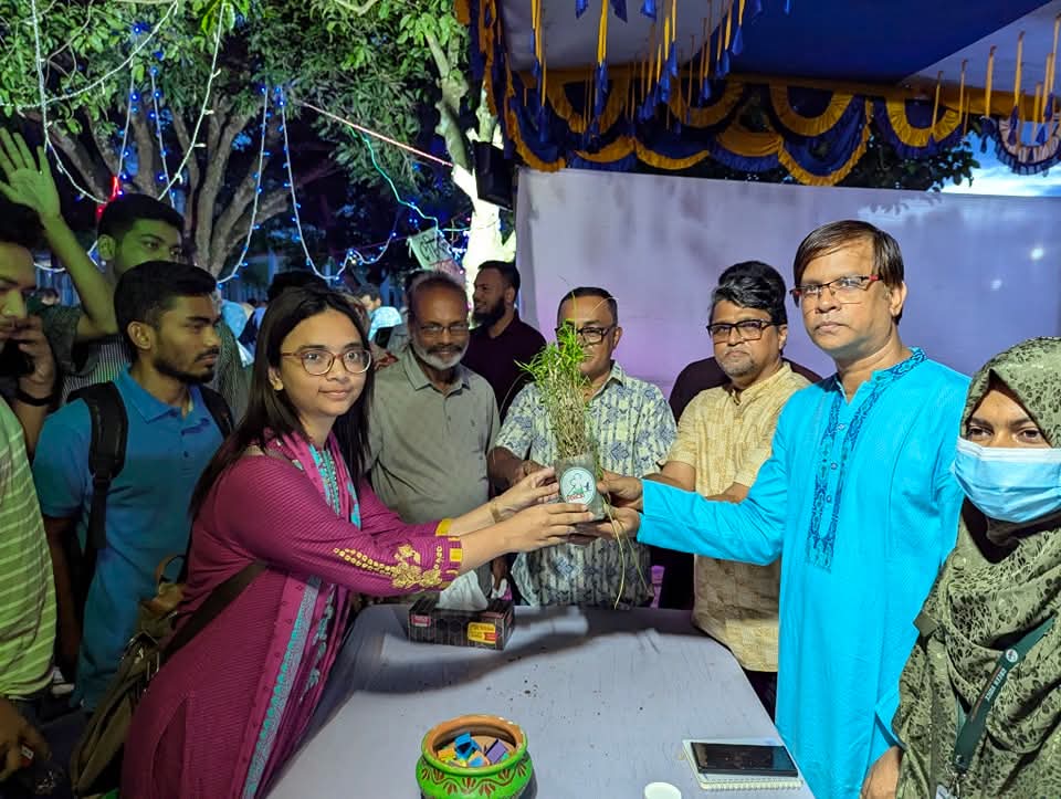 বাকৃবিতে গ্রীন ভয়েসের ‘মেঘের আড়ালে’ অনুষ্ঠিত