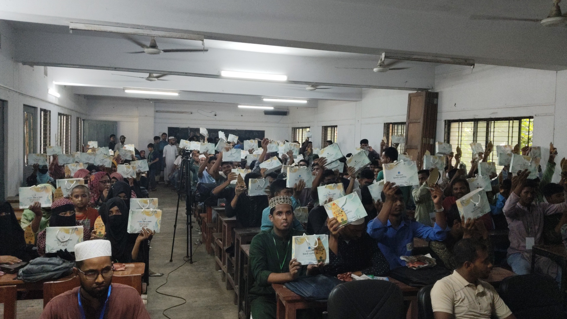 কুড়িগ্রামে জিপিএ-৫ প্রাপ্ত শিক্ষার্থীদের ছাত্র শিবিরের সংবর্ধনা প্রদান