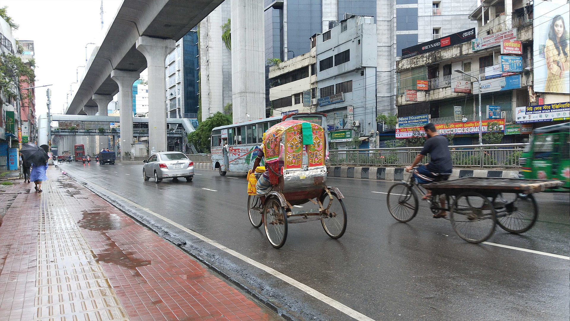 আজ ঢাকার বায়ুমান উন্নত, অবস্থান ৮৪ থেকে ১৫ তম