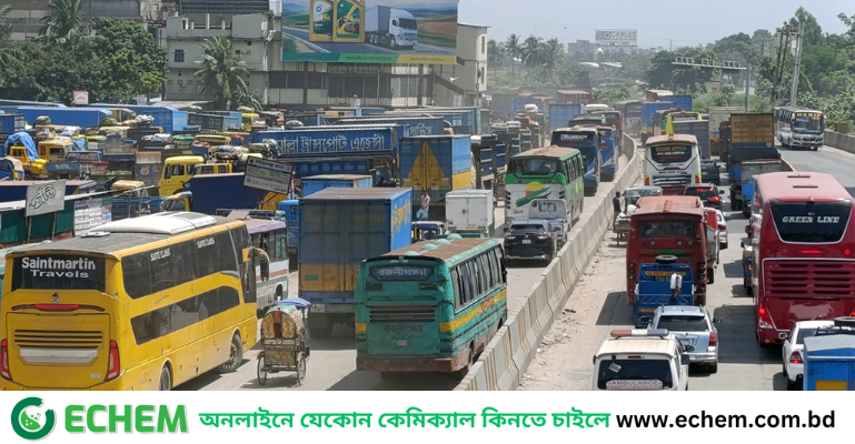 ঢাকা-চট্টগ্রাম মহাসড়কে ৩০ কিলোমিটার যানজট