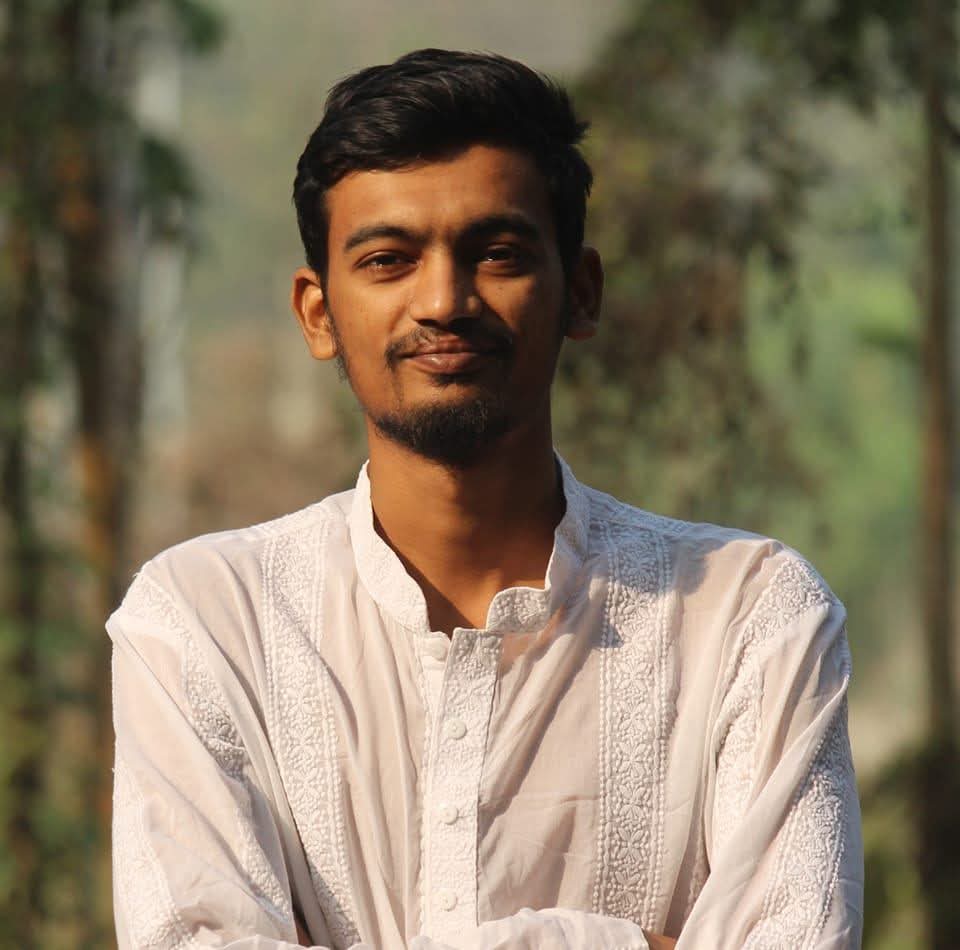 ফেসবুক সরকারের পদত্যাগ করা উচিত