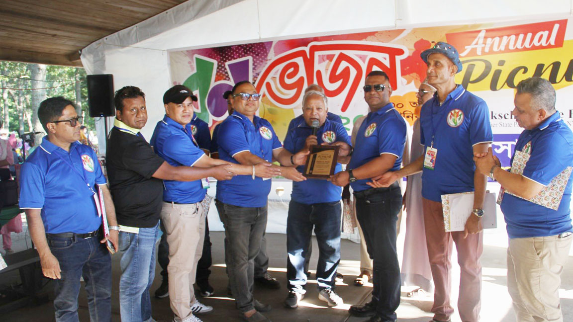 প্রবাসে চৌদ্দগ্রাম শিকড়ের টানে হাজারো মানুষের মিলনমেলা