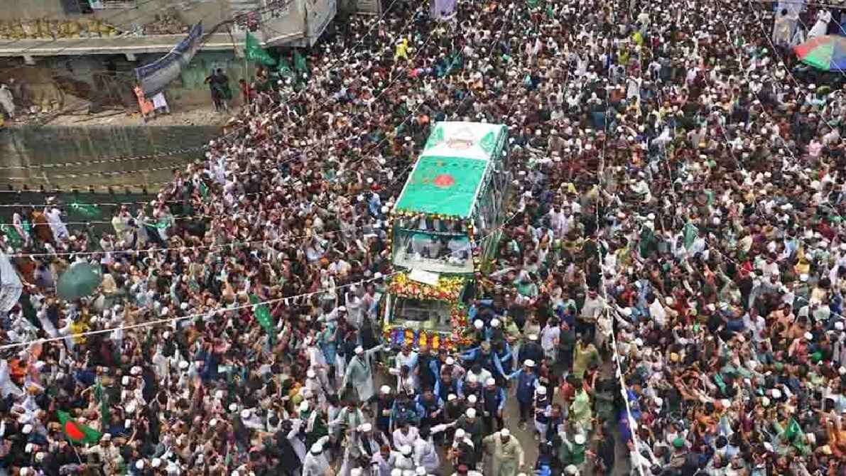 চট্টগ্রামে জশনে জুলুসে পদদলিত হয়ে ২ জনের মৃত্যু