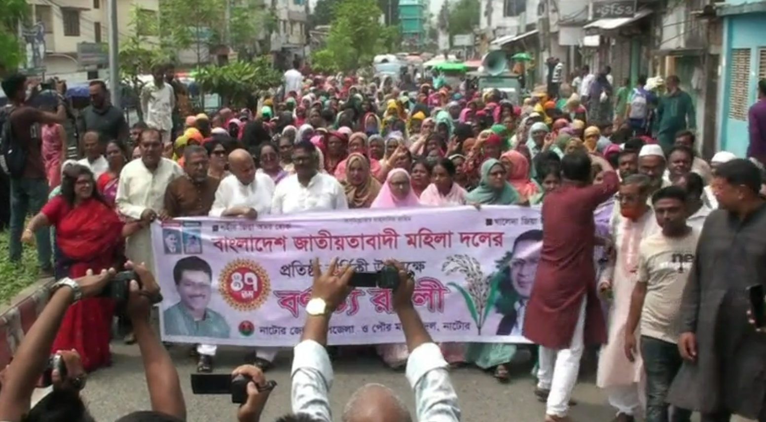 দেশের বেশির ভাগ নারীরাই খালেদা জিয়া ও বিএনপিকে ভালোবাসে: দুলু