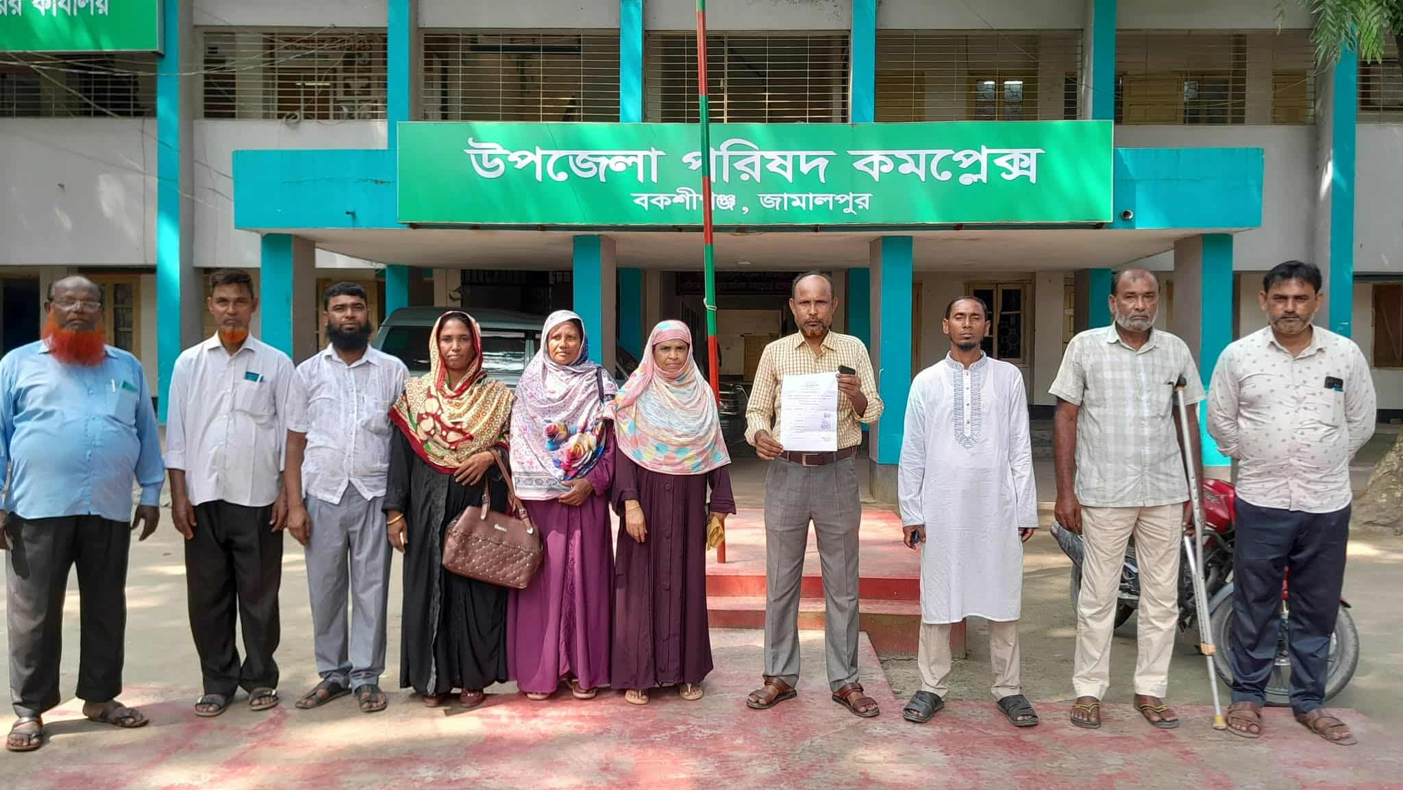 বকশিগঞ্জে ইউপি চেয়ারম্যানের বিরুদ্ধে দুর্নীতি-অনিয়মের অভিযোগ, প্রশাসক নিয়োগের দাবি