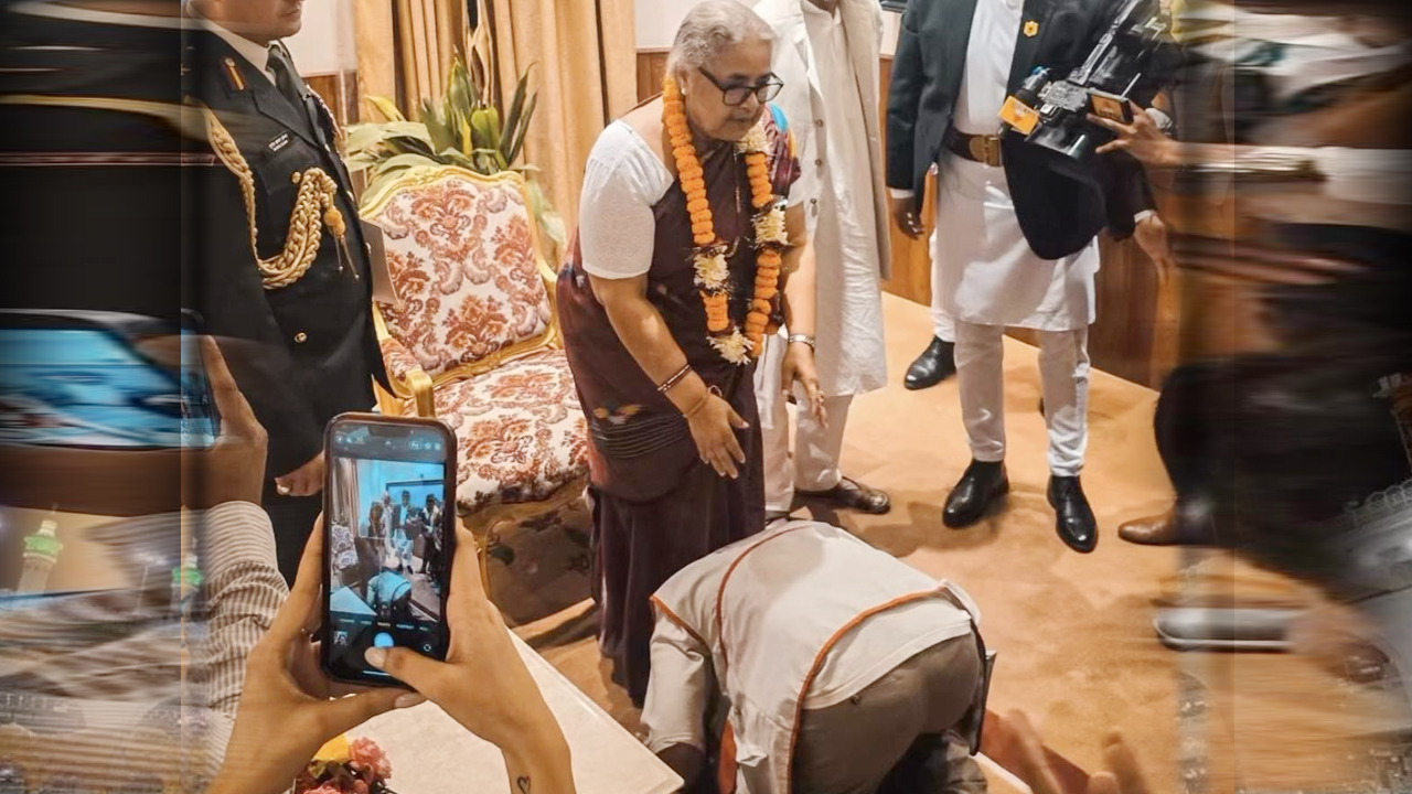 ভেঙে দেওয়া হলো নেপালের সংসদ, নতুন নির্বাচন মার্চে