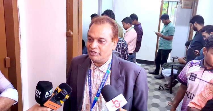 জাকসু নির্বাচন: দুই কেন্দ্রে ভোট গণনা বাকি, সন্ধ্যায় চূড়ান্ত ফলাফল ঘোষণা
