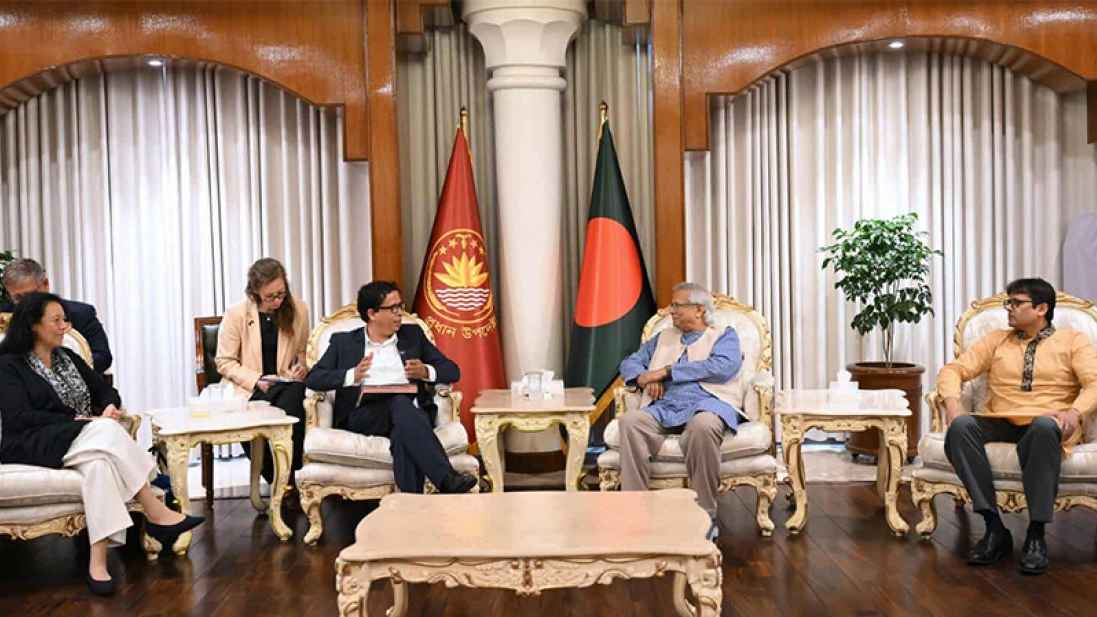 ফেব্রুয়ারির প্রথমার্ধে উৎসবমুখর নির্বাচন হবে: প্রধান উপদেষ্টা