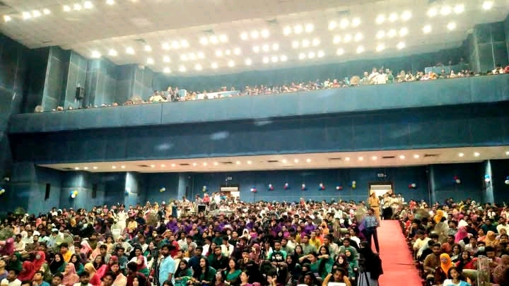 বর্ন্যাট্য আয়োজনে অনুষ্ঠিত হলো ইবির ২৪-২৫ সেশনের ওরিয়েন্টেশন