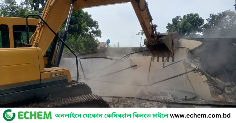 দিনাজপুরে পুলহাট থেকে খানপুর পর্যন্ত অবৈধ স্থাপনা উচ্ছেদ অভিযান