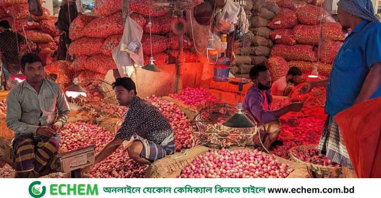 জোগান কম আমদানি বন্ধ, দশ দিনে দ্বিগুণ পেঁয়াজের দাম