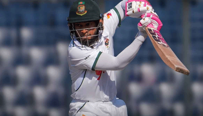 একশ’তে একশ করে ইতিহাসে মুশফিক